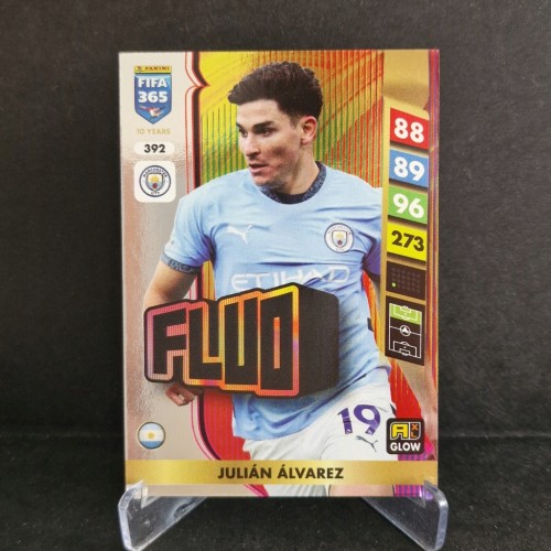 2024-25 Panini Adrenalyn XL Fifa 365 Alvarez Manchester City Fluo /FF2