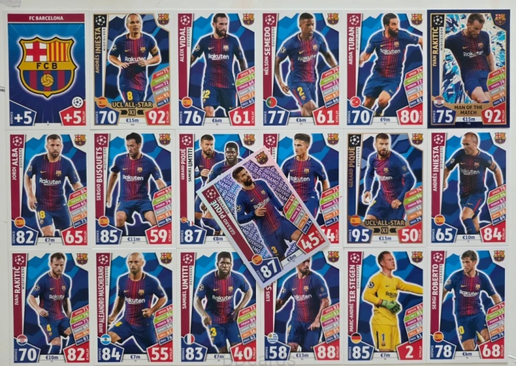2017-18 Topps Match Attax 19 Kart FC Barcelona Iniesta Pique Busquets /ZY