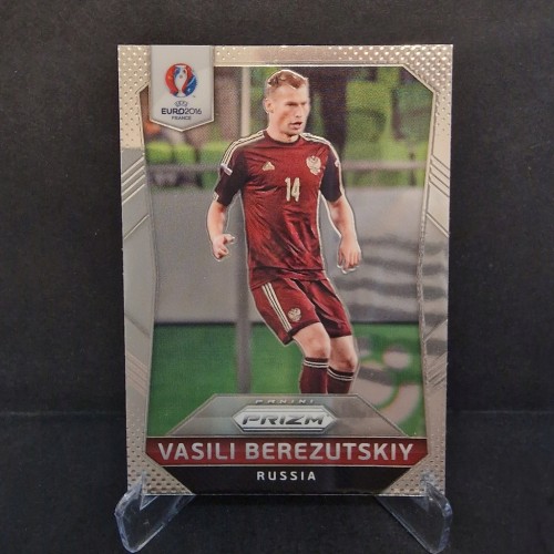 2016 Panini Prizm Euro Soccer 2016 Berezutskiy Rosja /PR6