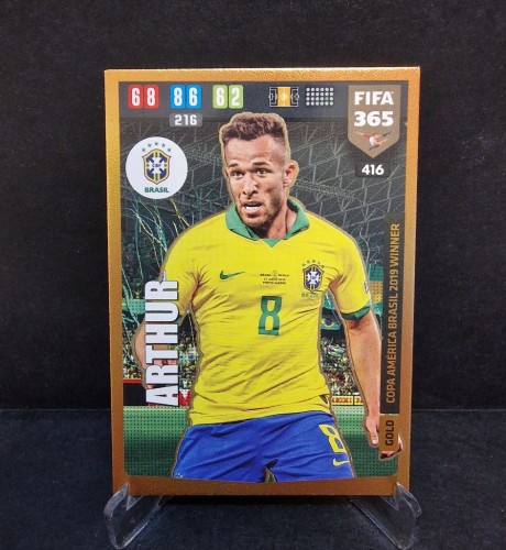 2019-20 Panini Fifa 365 Gold Arthur / OC17