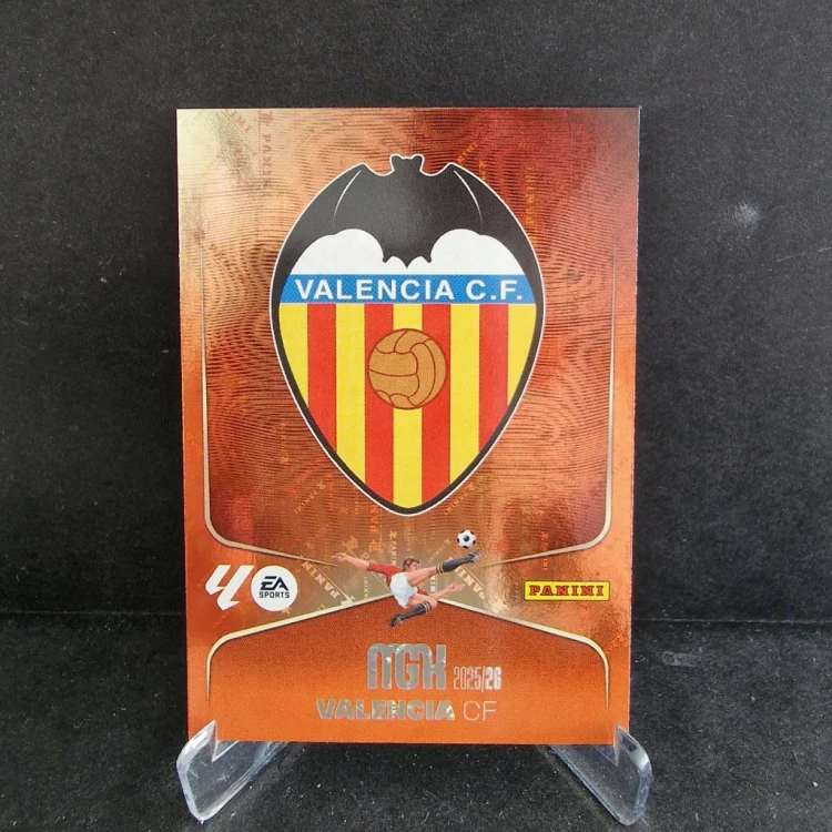 2025-26 Panini Megacracks Logo Valencia /K72