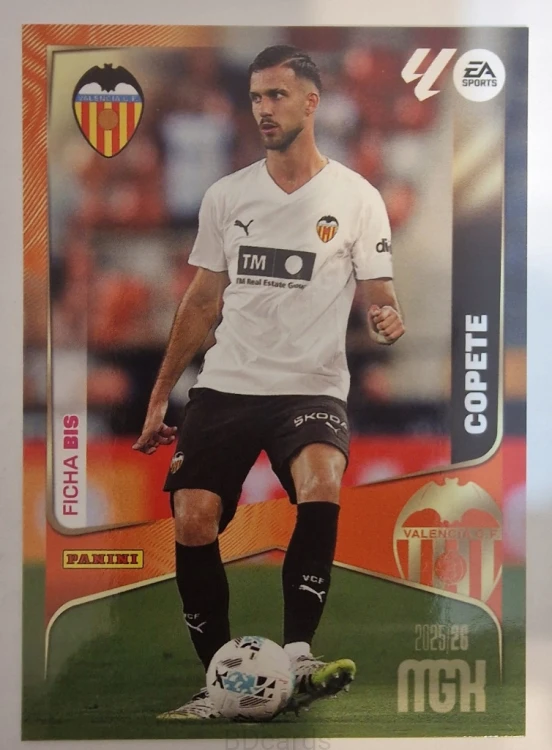 2025-26 Panini Megacracks Copete Valencia /B