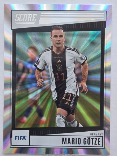 2022-23 Panini Panini Fifa Score Mario Gotze Niemcy Laser /F