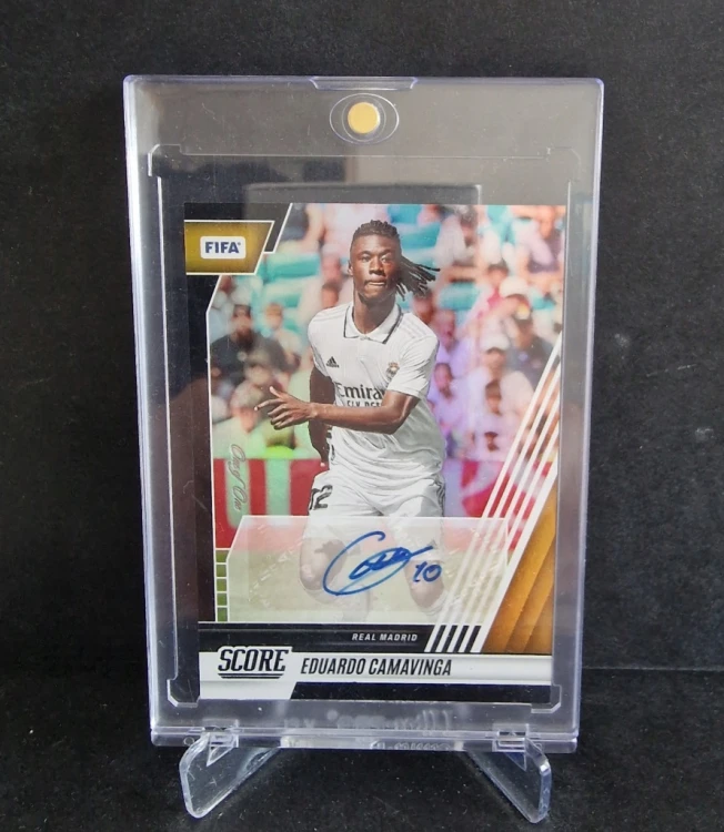 2022-23 Panini Fifa Score Camavinga Real Madryt 1/1 Black Auto Autograf