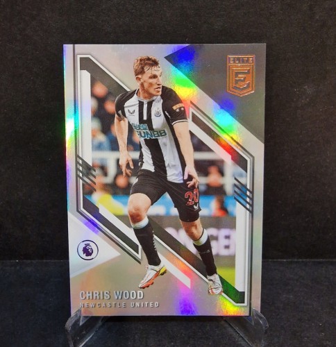 2021-22 Panini Donruss Elite Chris Wood Newcastle United/LL26