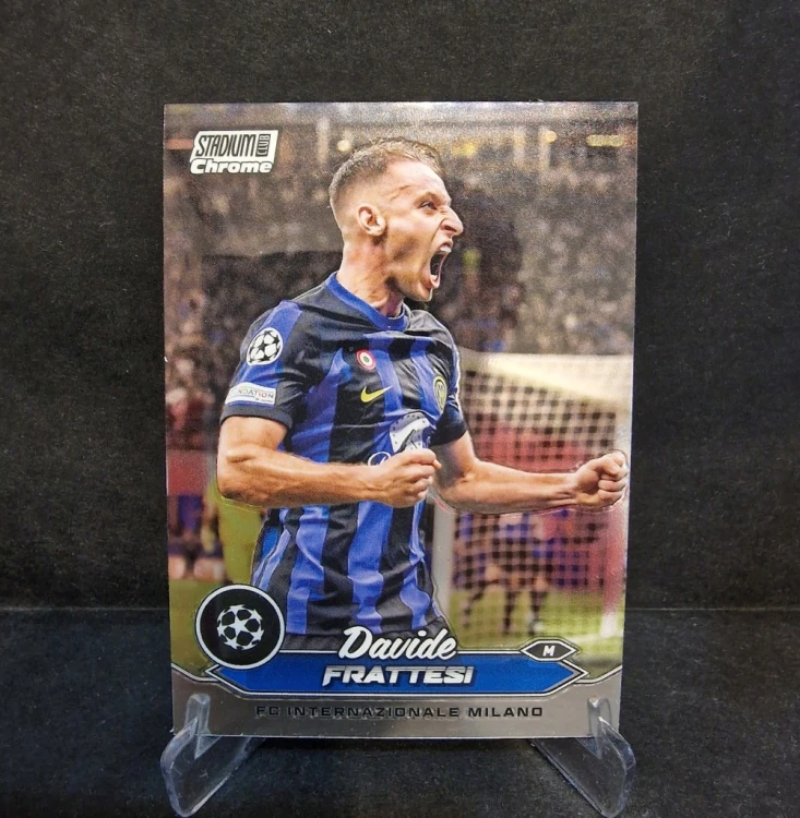 2023-24 Topps Stadium Chrome Davide Frattesi Inter /LU18