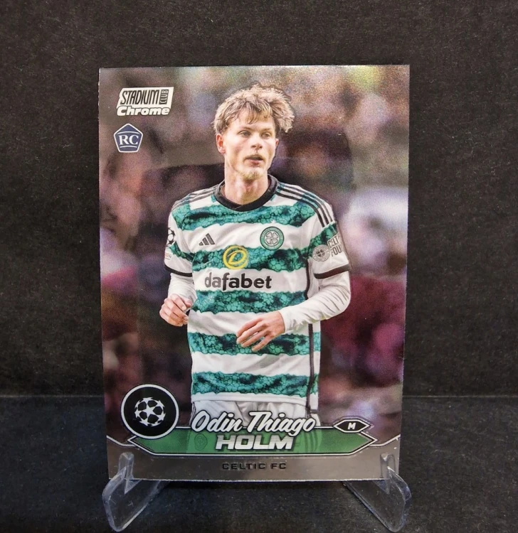 2023-24 Topps Stadium Chrome Thiago Celtic Holm /LU18