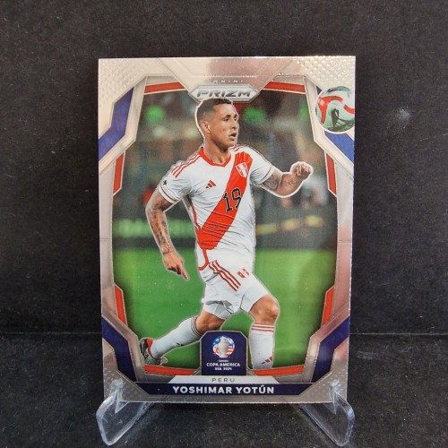 2024 Panini Prizm Copa America Yoshimar Yotun Peru /K53