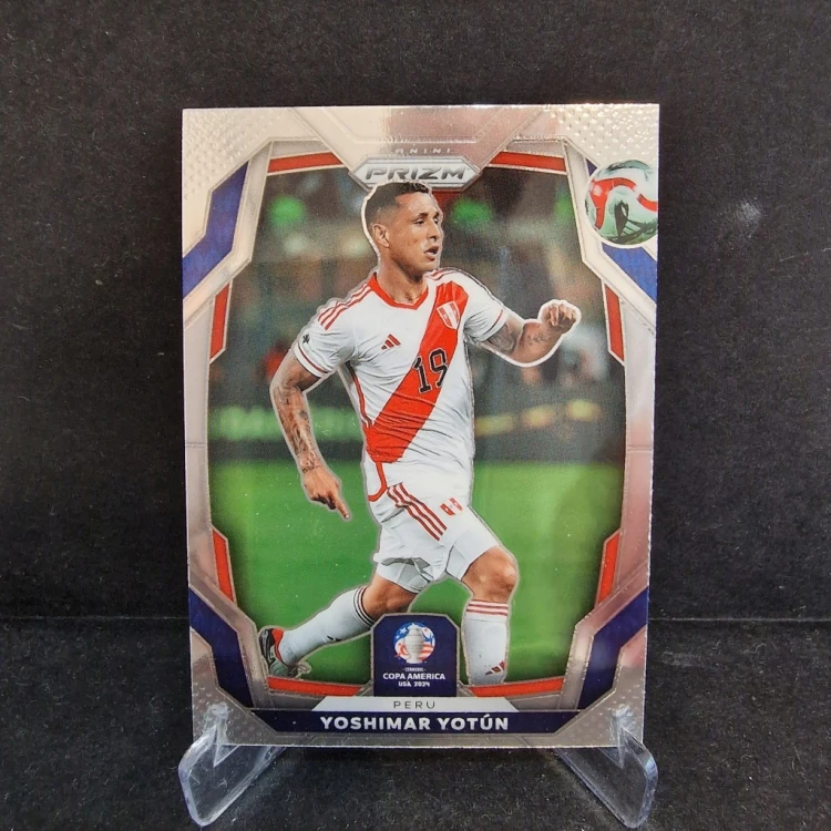 2024 Panini Prizm Copa America Yoshimar Yotun Peru /K53