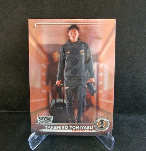 2022-23 Topps Chrome Stadium Tomiyasu Arsenal /AU4