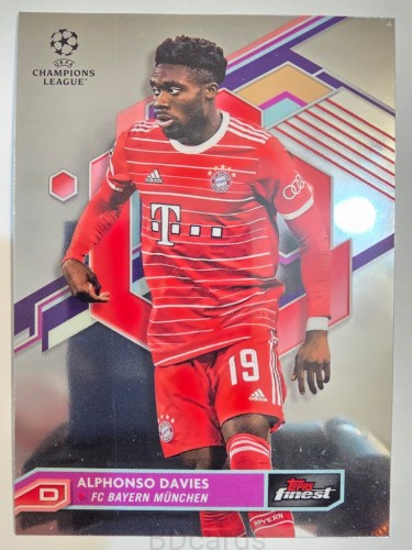 2022-23 Topps Finest Alphonso Davies Bayern Monachium /A
