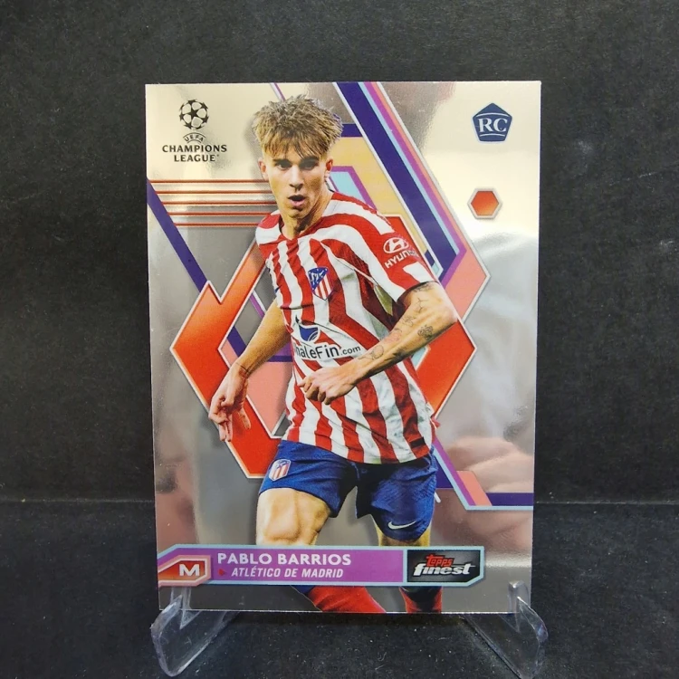 2022-23 Topps Finest UCL Pablo Barrios Atletico Madryt /E11