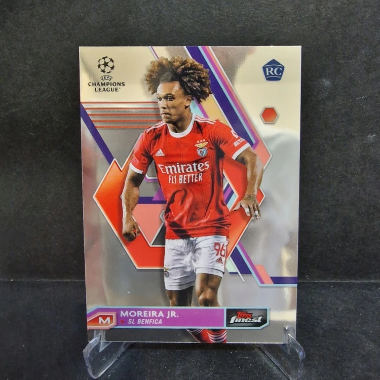 2022-23 Topps Finest UCL Moreira Jr Benfica /E11