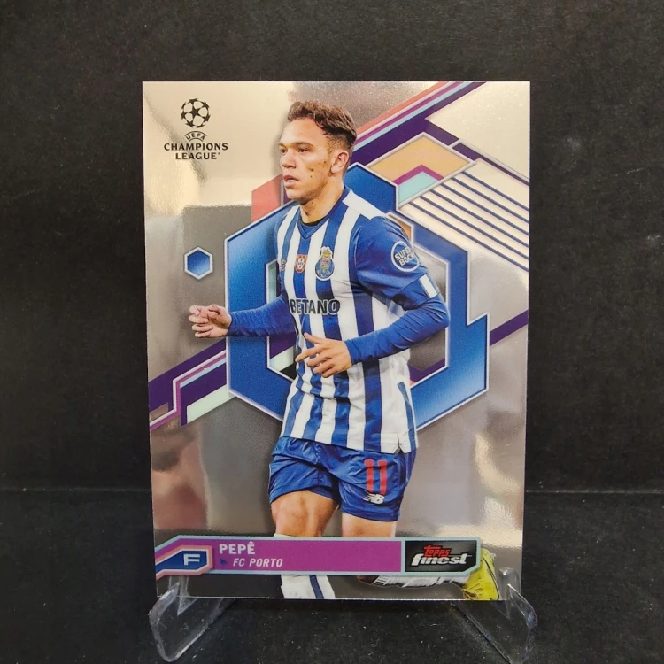 2022-23 Topps Finest UCL Pepe FC Porto /E10