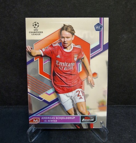 2022-23 Topps Finest Andreas Schjelderup SL Benfica / ll24