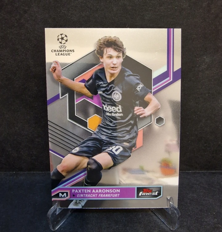 2022-23 Topps Finest Paxten Aaronson Eintracht Frankfurt/ ll24