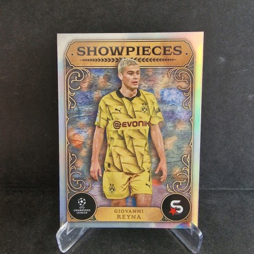 2023-24 TOPPS Superstars Giovanni Reyna Borussia Dortmund Showpieces /GZ26