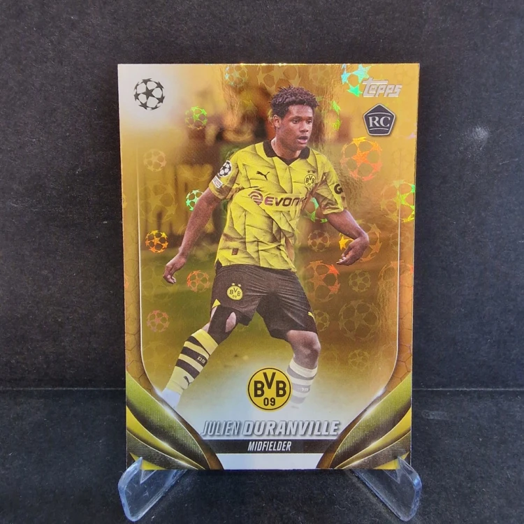 2023-24 TOPPS UCC Julien Duranville Borussia Dortmund Refractor /K28
