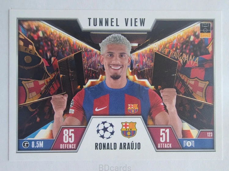 2023-24 Topps Match Attax Ronald Araujo FC Barcelona Tunnel Fiev/NU29
