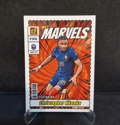 2023-24 Panini Donruss Christopher Nkunku Francja Marvels /AU11