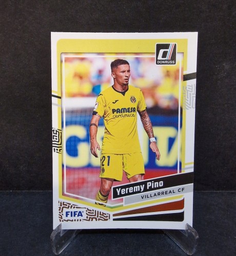 2023-24 Panini Donruss Yeremy Pino Villareal / OC27