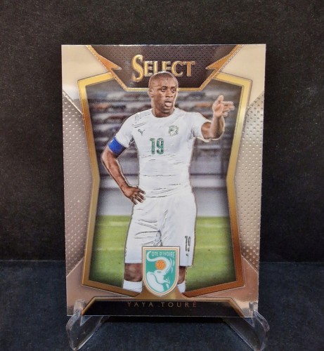 2015-16 Panini Select Soccer Yaya Toure /FI11