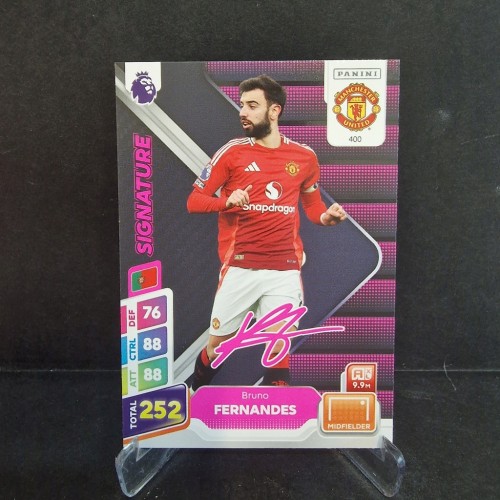 2025 Panini Premier League Fernandes Manchester United Signature /E67