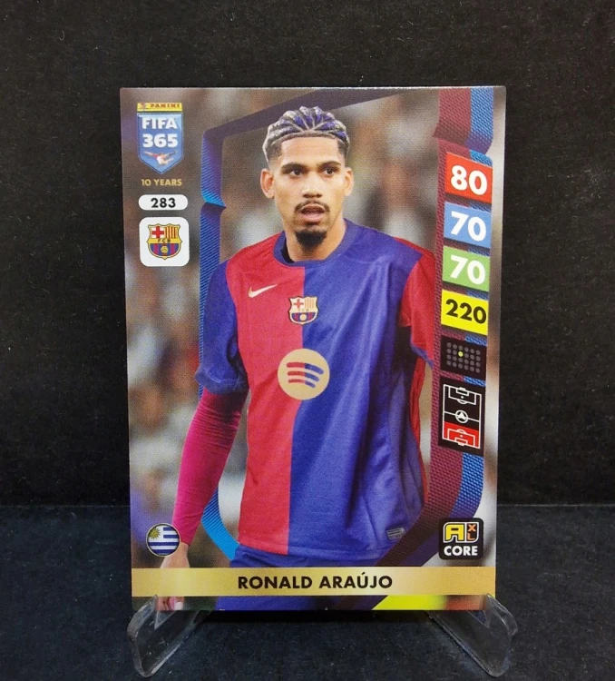 2025 Panini Fifa 365 Ronald Araujo FC Barcelona / LL29