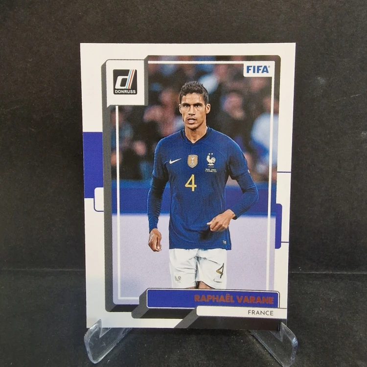 2022-23 Panini Donruss Raphael Varane Francja /E34