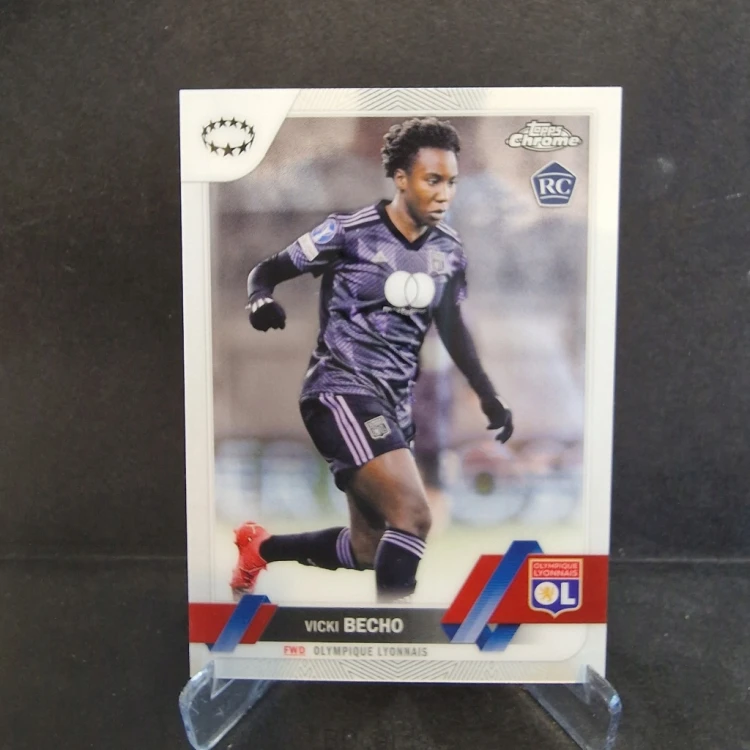 2022-23 Topps Chrome Womens Becho Ol. Lyon /E49