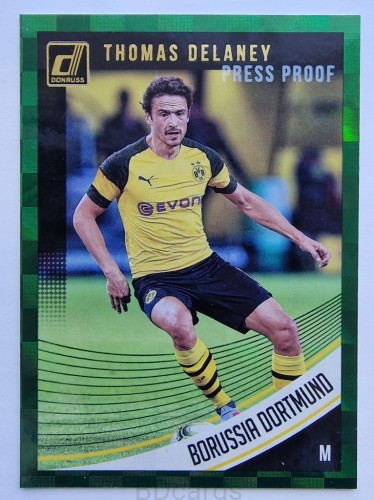 2018-19 Panini Donruss Thomas Delaney Borussia Dortmund Green /AU21