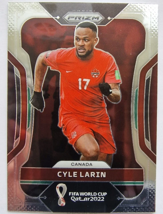 2022 Panini Prizm WC Qatar Cyle Larin Canada /NU3
