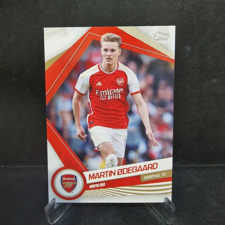 2023-24 Topps Set Arsenal Londyn Martin Odegaard /E5